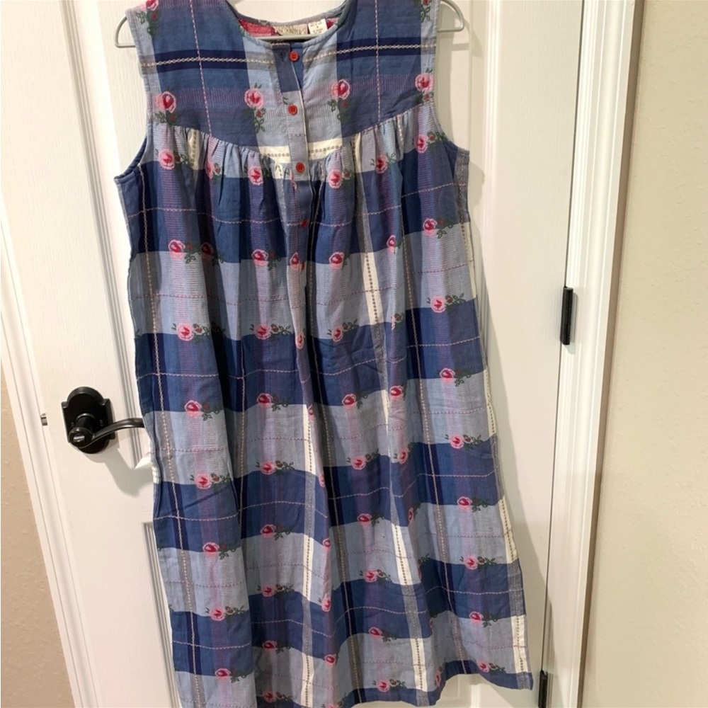 Vintage Chance Encounters Blue & White Gingham Dress with Embroidered Flowers M